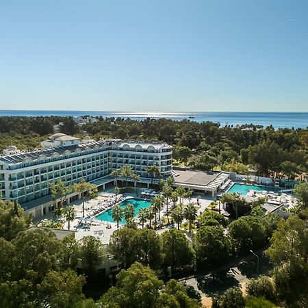 Berry Blue Hotels Side Exterior foto